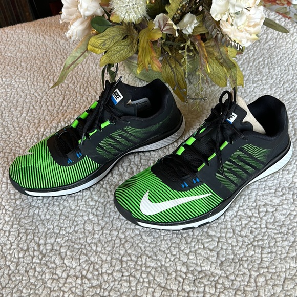 Nike Other - Nike Zoom Sneakers Sz 11